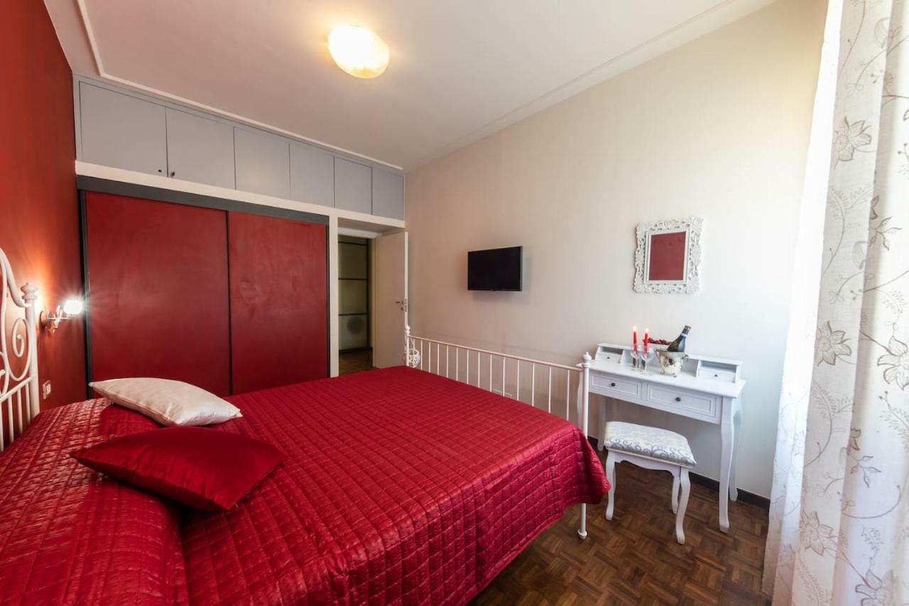 Downtown Bologna Apartment — Photos 1